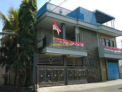 Kost bunga BOUGENVILLE putri /Pasutri